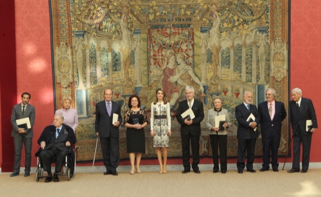Su Alteza Real la Princesa de Asturias junto a los galardonados con las Medallas de Oro al Mérito en las Bellas Artes